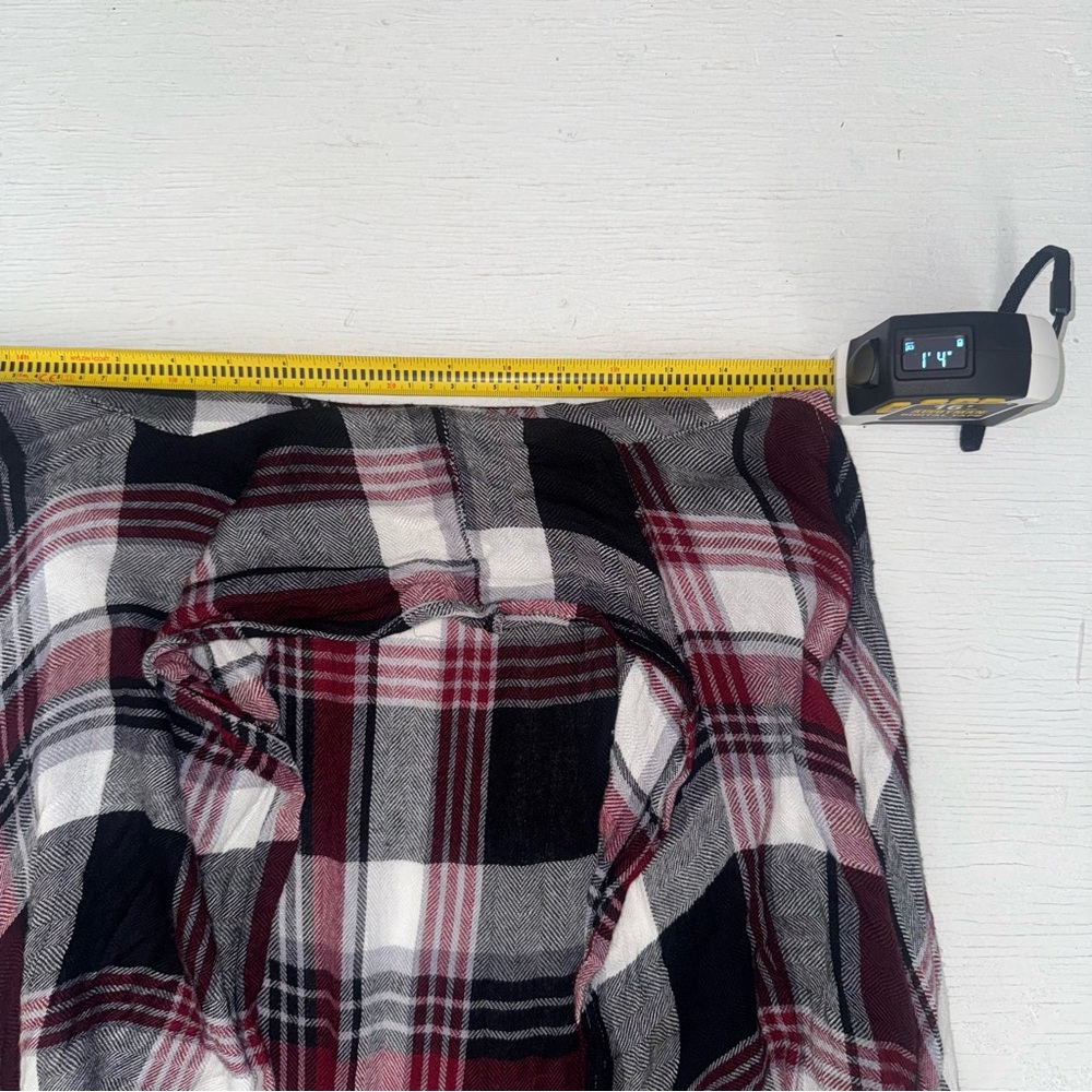 Altar'd State M Red Black‎ Plaid Sleeveless Cardigan Fringe Rustic Boho Grunge - Picture 7 of 8